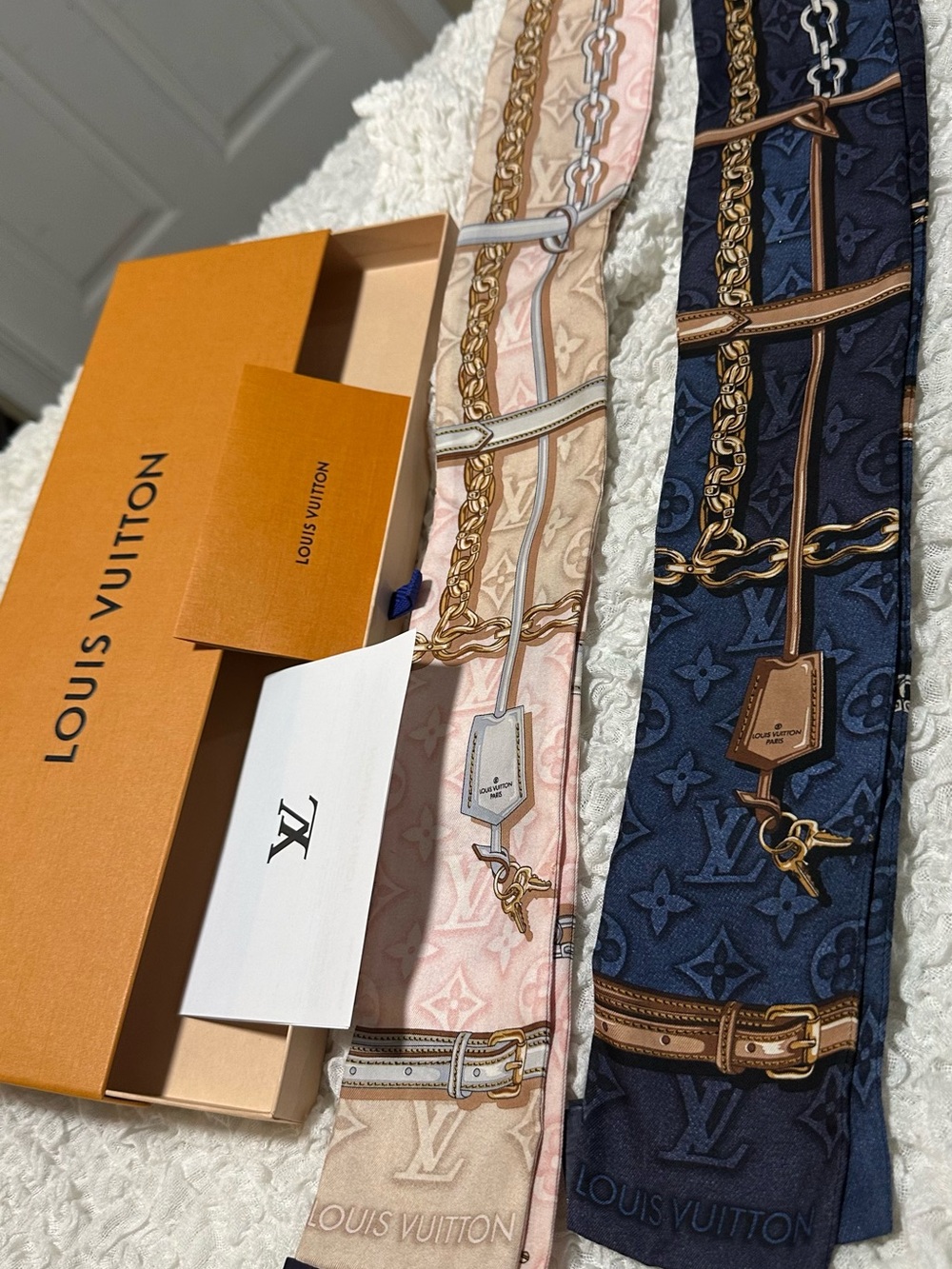 Louis Vuitton Pink and Navy Monogram Silk Twilly Set with Chain Motif